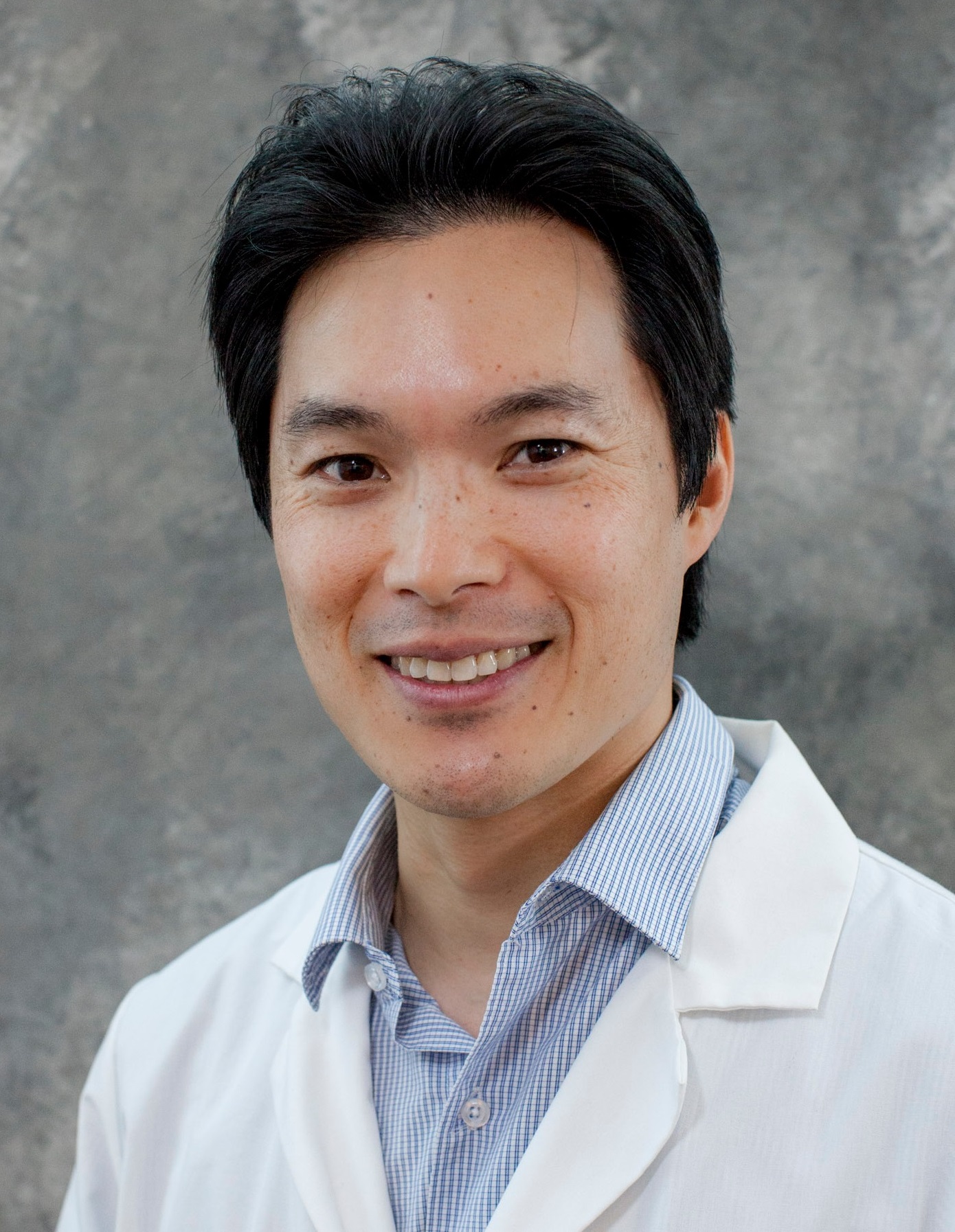 Dr. Steven Chen