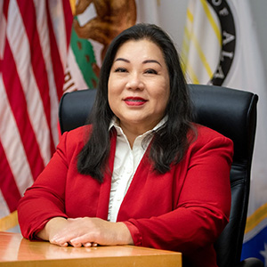 Lena Tam